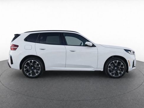 Used 2025 BMW X3 xDrive30i AWD/4WD image 8