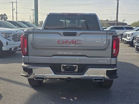 New 2026 GMC Sierra 1500 SLT image 6