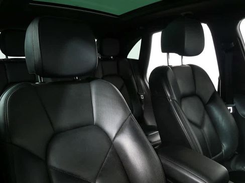 Used 2015 Porsche Macan S AWD/4WD image 22