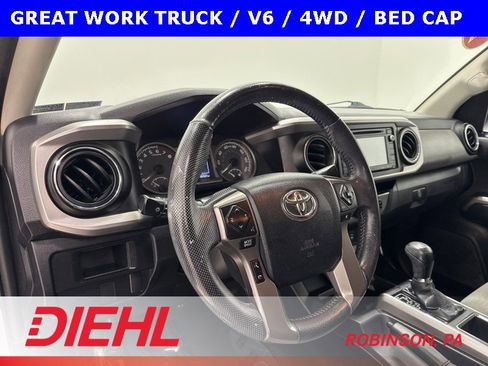 Used 2016 Toyota Tacoma SR5 image 19