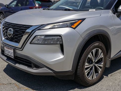 Used 2021 Nissan Rogue SV FWD image 10