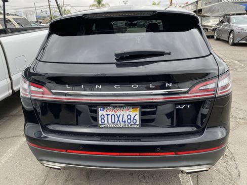Used 2019 Lincoln Nautilus Reserve image 9