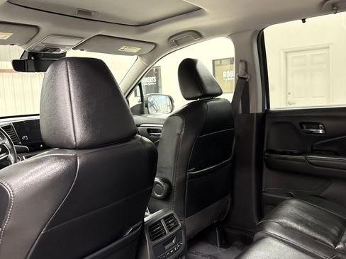 Used 2022 Honda Pilot Special Edition image 14