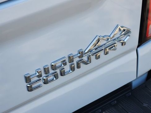 New 2026 Chevrolet Silverado 2500 High Country w/ High Country Premium Package AWD/4WD image 10