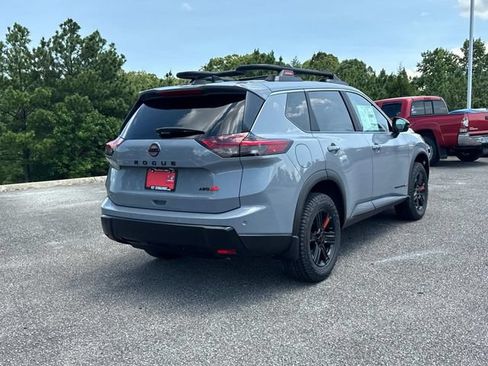 New 2026 Nissan Rogue SV w/ Rock Creek Premium Package AWD/4WD image 4