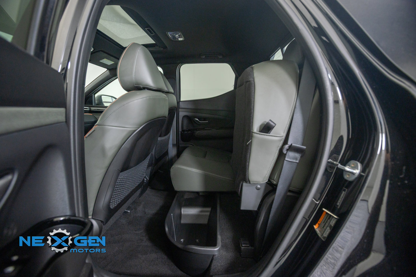 Used 2023 Hyundai Santa Cruz Limited AWD/4WD image 29