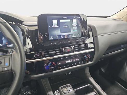 Used 2025 Nissan Pathfinder Platinum w/ Cargo Package AWD/4WD image 20