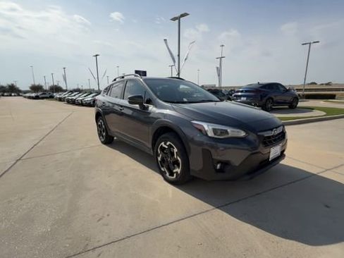 Used 2023 Subaru Crosstrek 2.5i Limited image 2