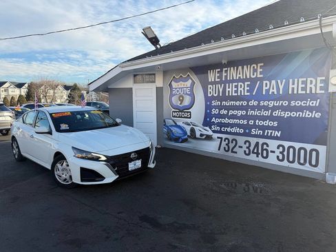 Used 2023 Nissan Altima 2.5 S image 1