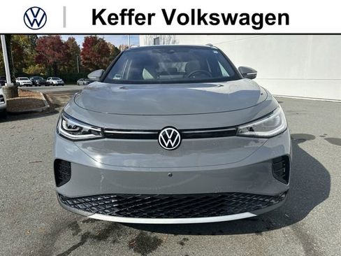 New 2025 Volkswagen ID.4 Pro S Plus AWD/4WD image 8