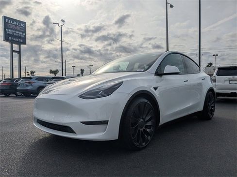 Used 2022 Tesla Model Y Performance image 8