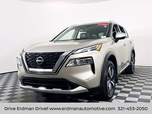 Certified 2023 Nissan Rogue Platinum w/ Platinum Premium Package image 3