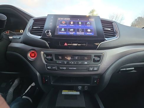 Used 2023 Honda Ridgeline RTL-E image 19