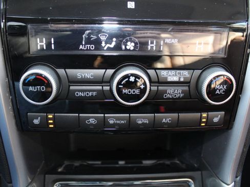 Used 2021 Subaru Ascent Limited w/ Technology Package AWD/4WD image 15