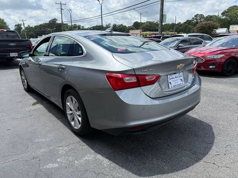 Used 2024 Chevrolet Malibu LT FWD image 5