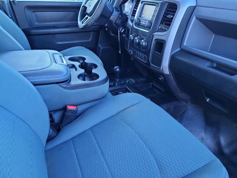 Used 2016 RAM 3500 Tradesman w/ Chrome Appearance Group AWD/4WD image 17