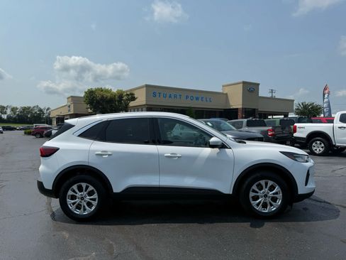 Certified 2024 Ford Escape Active w/ Tech Pack #2 AWD/4WD image 18