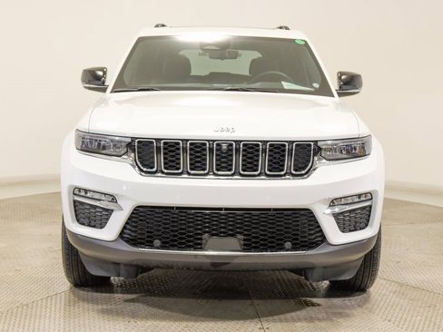 Used 2024 Jeep Grand Cherokee Limited 4xe w/ Luxury Tech Group II image 11