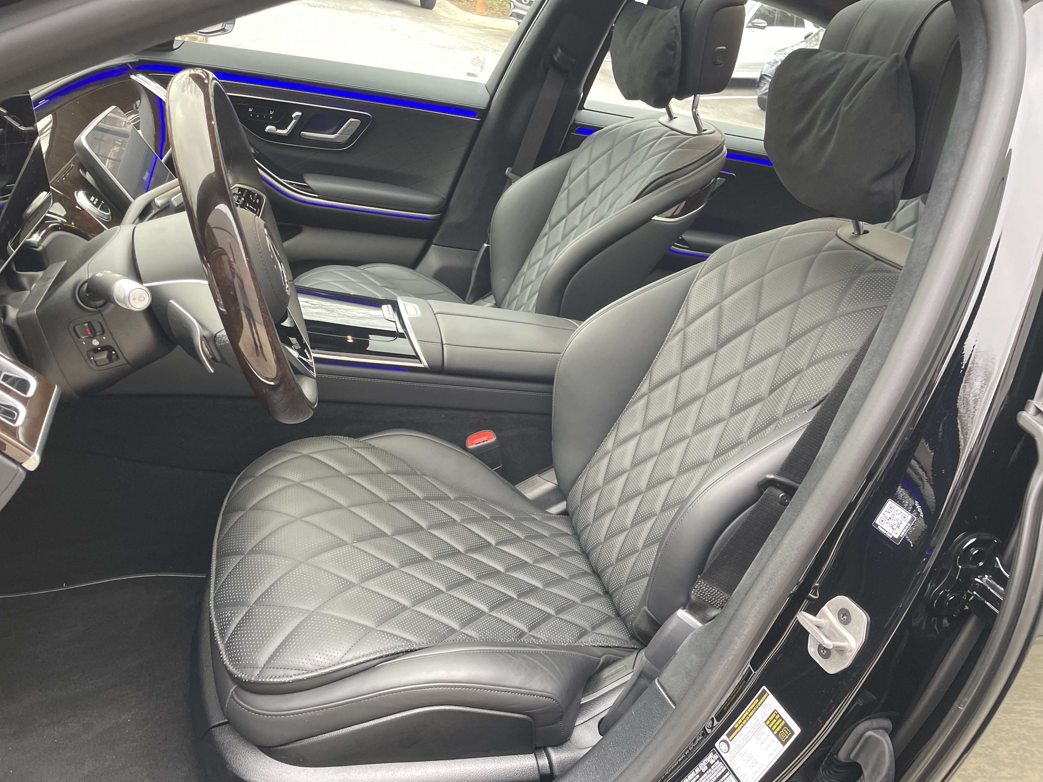 Used 2024 Mercedes-Benz S 580e 4MATIC Sedan image 20