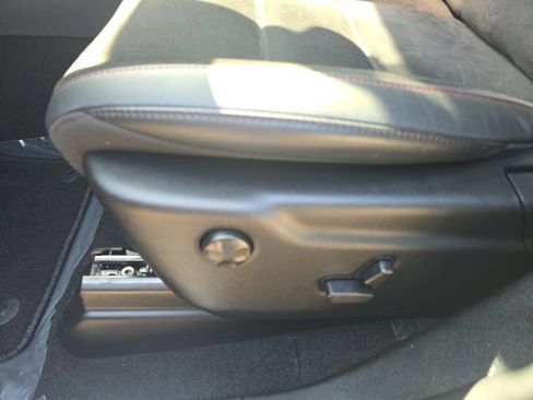 Used 2026 Dodge Durango GT AWD/4WD image 18