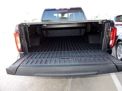 Certified 2024 GMC Sierra 1500 Denali Ultimate AWD/4WD image 19