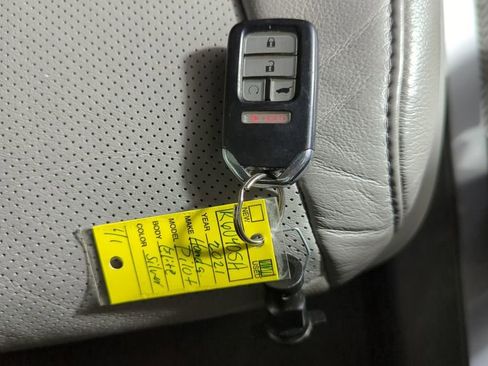 Used 2021 Honda Pilot Elite image 23