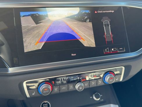 New 2025 Audi Q3 2.0T Premium image 25