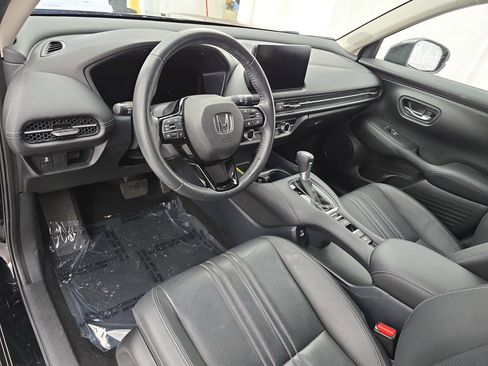 Certified 2023 Honda HR-V EX-L image 15