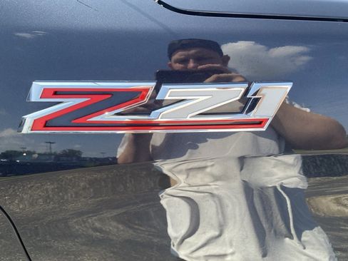 Used 2022 Chevrolet Silverado 1500 LTZ w/ Technology Package image 35