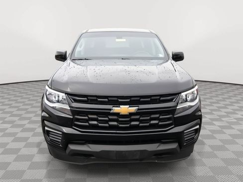 Used 2022 Chevrolet Colorado LT AWD/4WD image 2