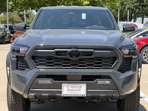 New 2026 Toyota Tacoma TRD Off-Road AWD/4WD image 8