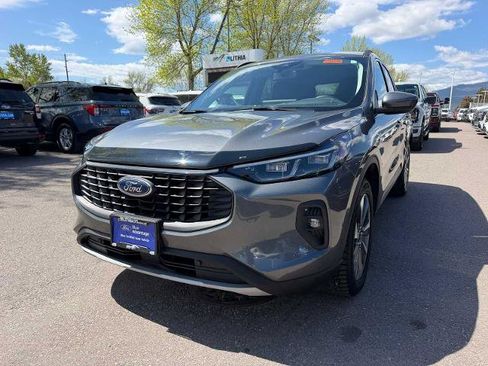 Certified 2025 Ford Escape Platinum AWD/4WD image 1