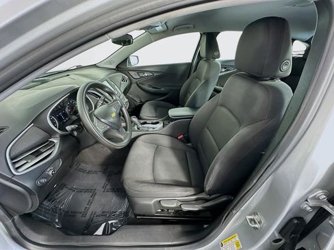 Used 2017 Chevrolet Malibu LS FWD image 30