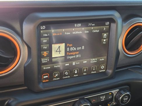 Used 2021 Jeep Gladiator Mojave image 20