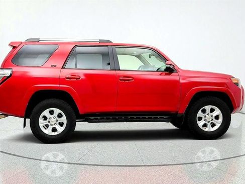 Used 2021 Toyota 4Runner SR5 Premium w/ Moonroof Package AWD/4WD image 4