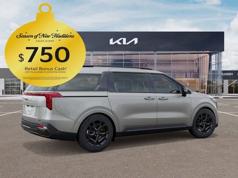 New 2025 Kia Carnival SX image 6