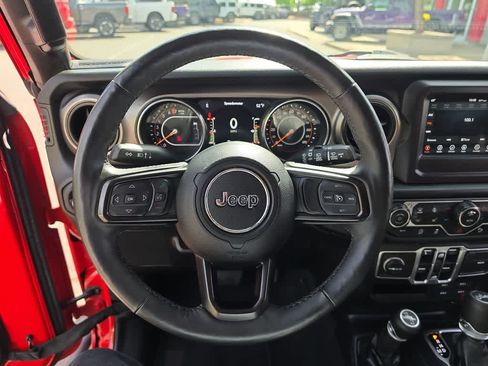 Used 2018 Jeep Wrangler Unlimited Sport S AWD/4WD image 14