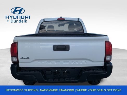 Used 2020 Toyota Tacoma SR image 9