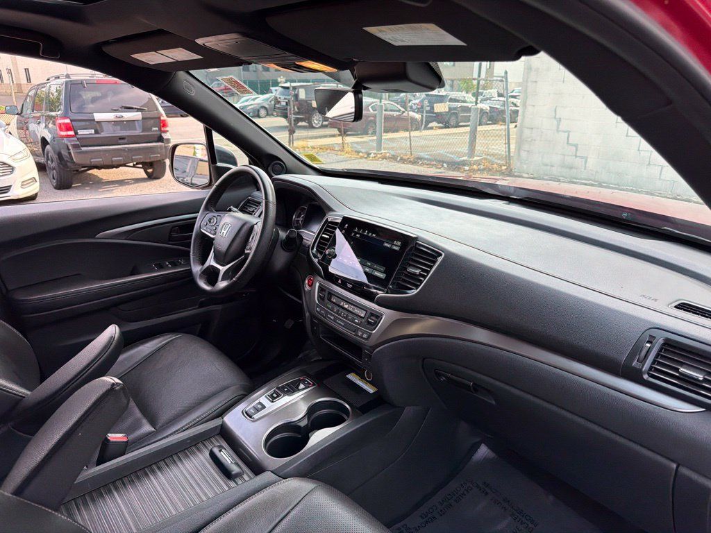 Used 2023 Honda Passport EX-L image 10
