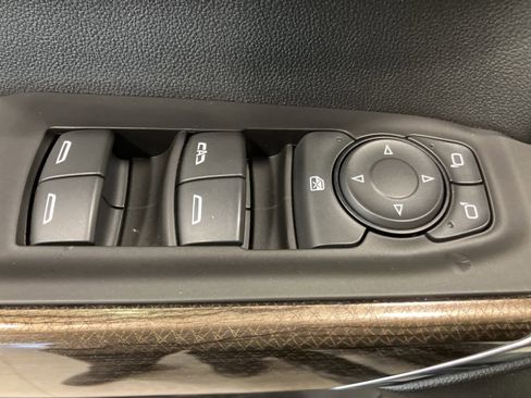 Used 2021 Chevrolet Silverado 1500 RST w/ Redline Edition image 15