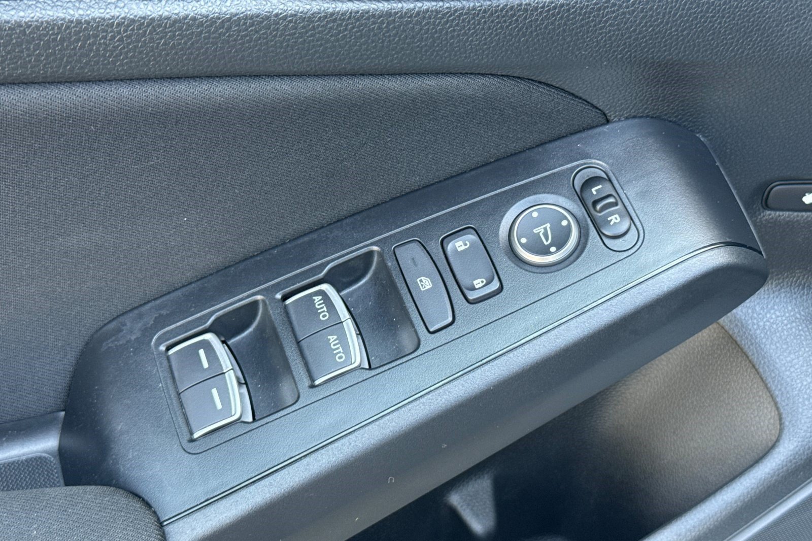 Certified 2025 Honda Civic Sport image 14