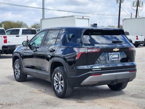 Used 2026 Chevrolet Equinox LT image 5