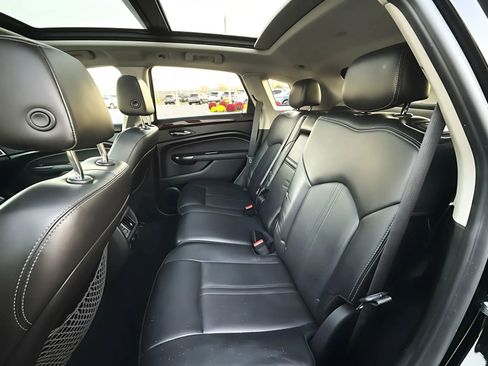 Used 2016 Cadillac SRX Premium image 10