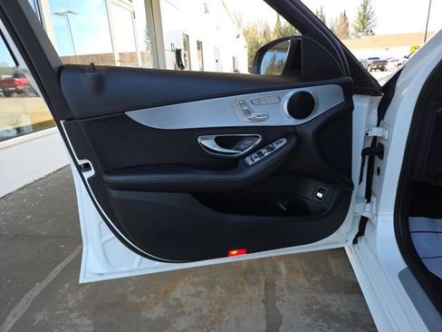 Used 2017 Mercedes-Benz C 300 4MATIC Sedan image 38