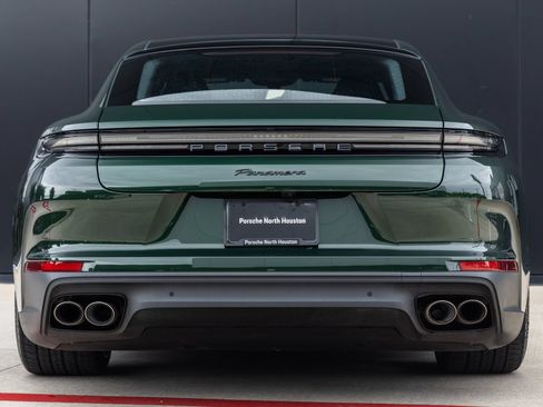 Used 2025 Porsche Panamera image 10
