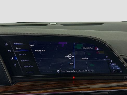 Used 2023 Cadillac Escalade Premium Luxury image 13