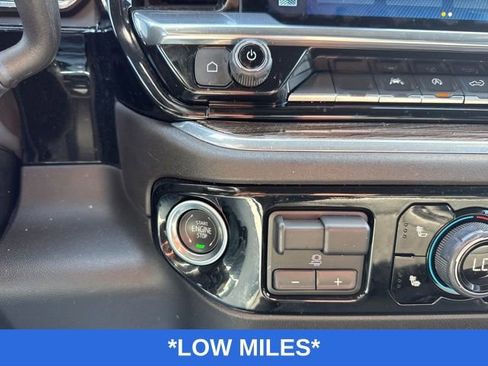 Used 2025 Chevrolet Silverado 1500 LT image 15