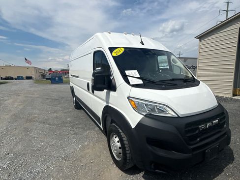 Used 2023 RAM ProMaster 2500 FWD image 25