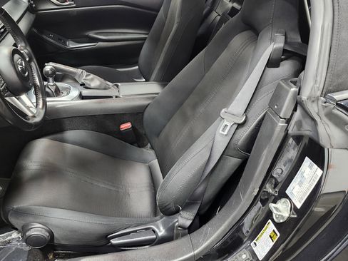 Used 2016 MAZDA MX-5 Miata Sport image 22