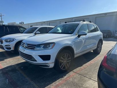 Used 2016 Volkswagen Touareg VR6